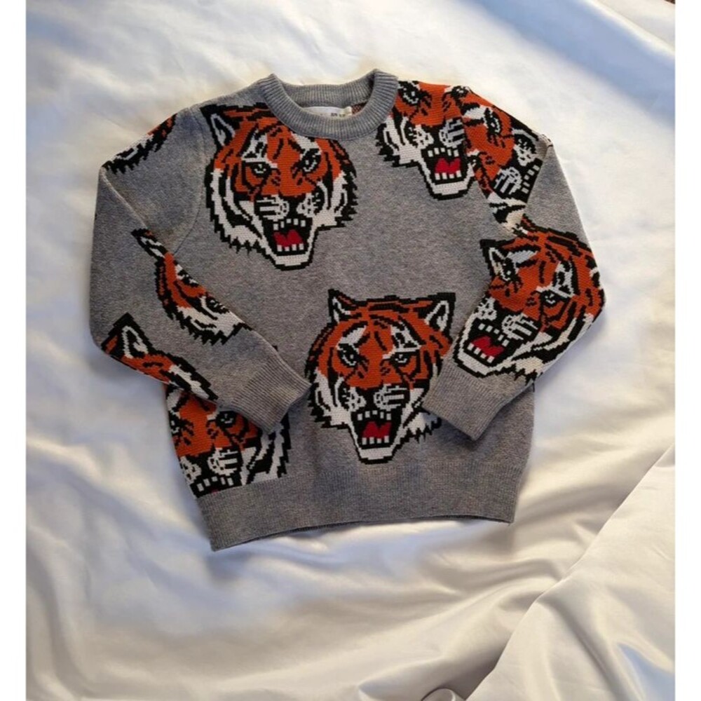 SHEIN Toddler Boys Tiger Print Knit Crewneck Sweater Gray Orange Size 3Y Bengals